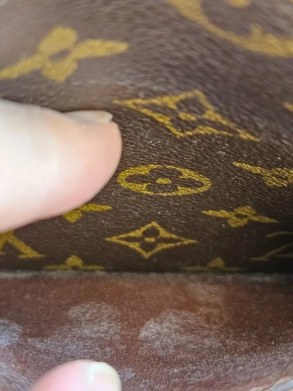 LOUIS VUITTON mini crossbody SAINT CLOUD pm - Picture 10 of 12